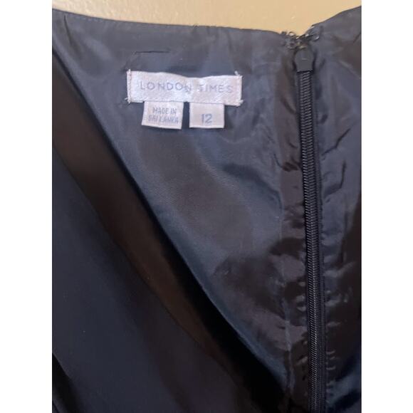 London Times Black V-Neck Chiffon Cocktail Dress Size 12 - Picture 4 of 7